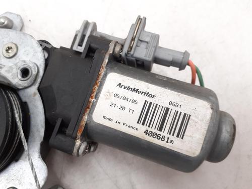 Vindusheismekanisme høyre bak PEUGEOT 206 Hatchback (2A/C) 1.4 16V | BP24786255C25 