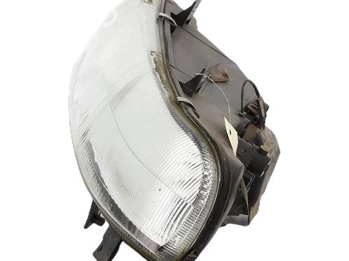 Used Right headlight Right headlight RENAULT MASTER II Van (FD) 2.5 D (FD0A, FD0E, FD2E, FD3E) (80 hp) 35990079 35990079