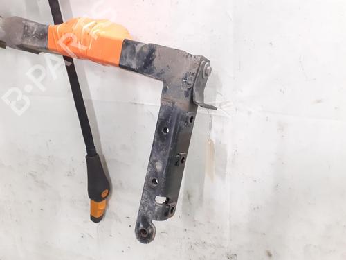 Used Tow ball/Mechanism NISSAN X-TRAIL I (T30) 2.2 dCi 4x4 (136 hp) 24790794