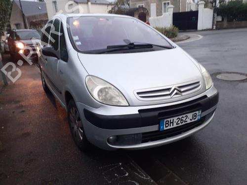 Grille CITROËN XSARA PICASSO (N68) 2.0 HDi | BP24792829C40 