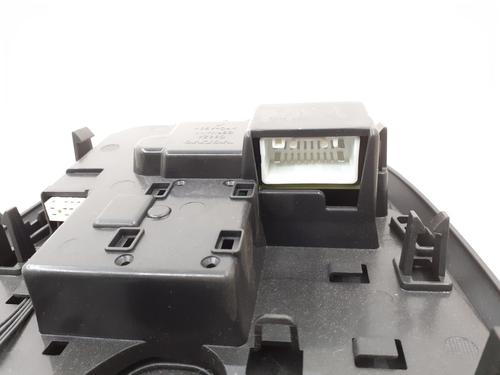 interior-roof-light-volvo-v40-hatchback-525-2012-2013-2014-2015-2016-2017-2018-2019-24772190 main image