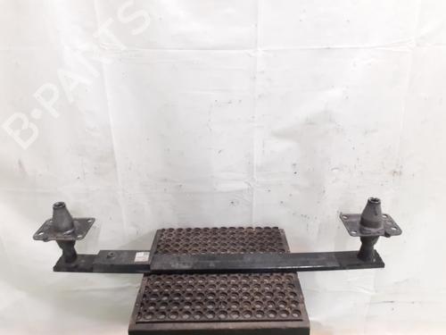 Used Front bumper reinforcement PEUGEOT 5008 (0U_, 0E_) 1.6 HDi (112 hp) 24790335