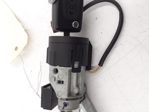 Used Ignition barrel Ignition barrel CITROËN C3 II (SC_) 1.2 VTi 82 (82 hp) 33660641 33660641