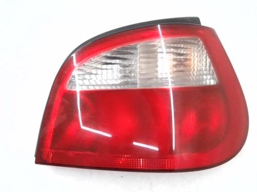 Used Right taillight RENAULT MEGANE I (BA0/1_) 1.6 16V (BA04, BA0B, BA11, BA1J, BA16, BA19, BA1K, BA1V,... (107 hp) 24780005