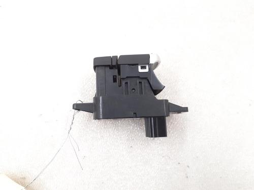 switch-renault-arkana-i-lcm_-ldn_-2019-24793463 main image