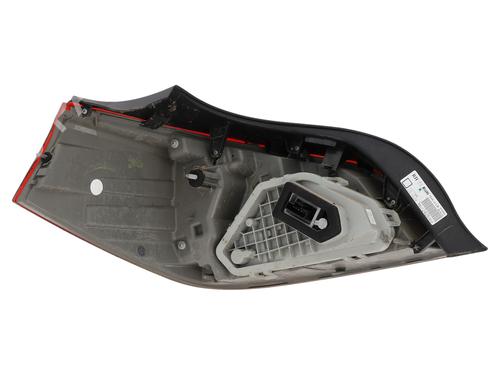 Used Right taillight Right taillight 38789853 38789853