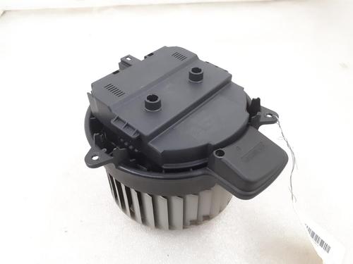 Used Heater blower motor AUDI A6 C7 Avant (4G5, 4GD) 3.0 TDI quattro (245 hp) 24793745
