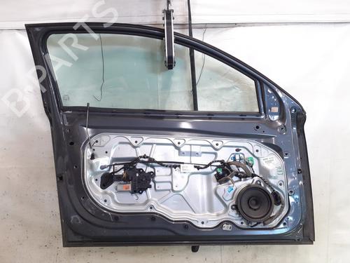 Used Left front door Left front door VOLVO C30 (533) 2.0 D (136 hp) 36468446 36468446