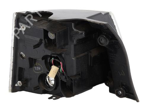 Høyre baklys Høyre baklys MITSUBISHI OUTLANDER II (CW_W) 2.2 DI-D 4WD (177 hp) 35942749 35942749