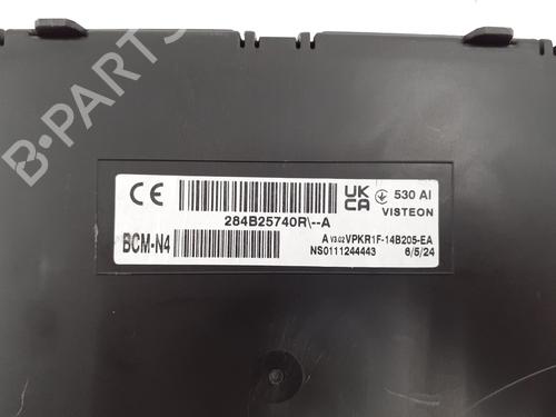 fuse-box-renault-master-iii-platformchassis-ev-hv-uv-2010-32680813 main image