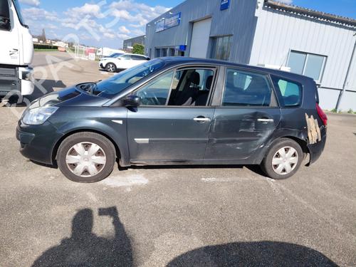 Used Parts RENAULT GRAND SCÉNIC II (JM0/1_)    4552876