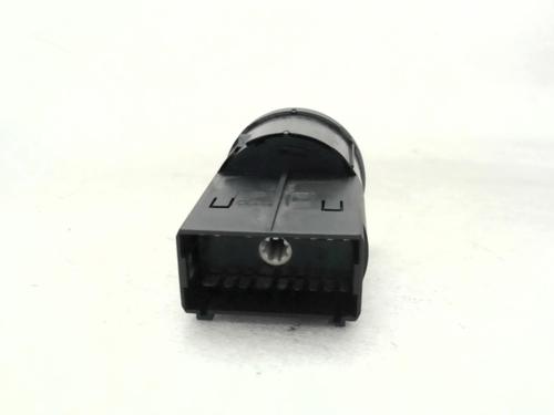 Headlight switch VW POLO V (6R1, 6C1) 1.2 | BP24778648I24 
