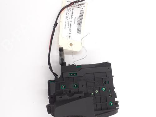 Used Steering column stalk RENAULT SCÉNIC II (JM0/1_) 1.5 dCi (JM1E, JM16) (106 hp) 30305767