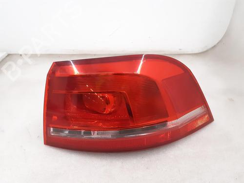 Højre baglygte VW PASSAT B7 Variant (365) 2.0 TDI (140 hp) 24790552
