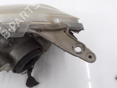 Right headlight TOYOTA YARIS (_P1_) 1.3 (NCP10, SCP12_) | BP30170330C29