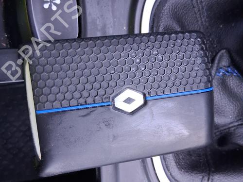 Fuse box RENAULT MEGANE IV Hatchback (B9A/M/N_) 1.2 TCe 130 (B9MR) | BP32133708E1 - Image 35