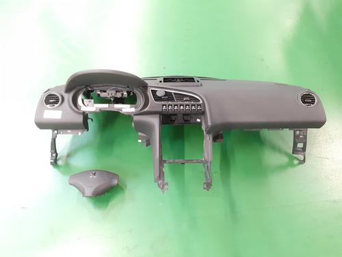 Used Dashboard PEUGEOT 3008 I MPV (0U_) 1.6 HDi (114 hp) 24791362