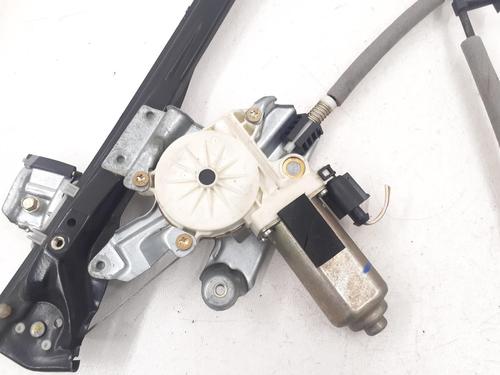 Lève-vitre avant droit FORD FOCUS I (DAW, DBW) 1.6 16V (100 hp) 24785694