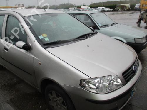 Faro derecho FIAT PUNTO (188_) 1.2 16V 80 (188.233, .235, .253, .255, .333, .353, .639,... | BP24774077C29 