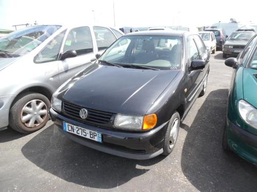 Right headlight VW POLO III (6N1) 60 1.4 | BP24774194C29 