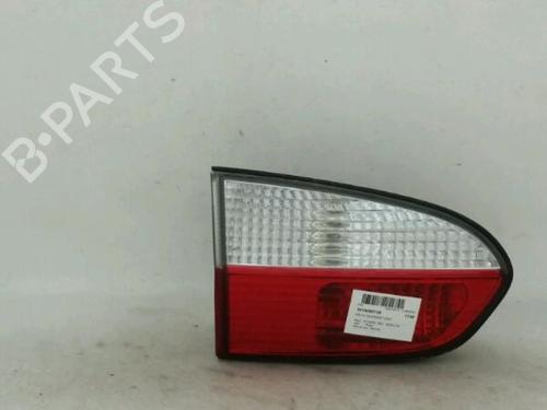 Venstre baglygte bagklap HYUNDAI H-1 / STAREX Bus (A1) 2.5 TCi (101 hp) 24774809
