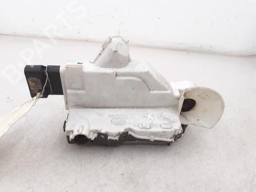 Used Front left lock PEUGEOT 308 I (4A_, 4C_) 1.6 HDi (92 hp) 24783364