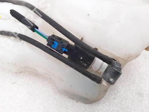 Used Windscreen washer tank Windscreen washer tank RENAULT GRAND SCÉNIC IV (R9_) 1.7 Blue dCi 120 (R9A7, R9A8) (120 hp) 24797100 24797100