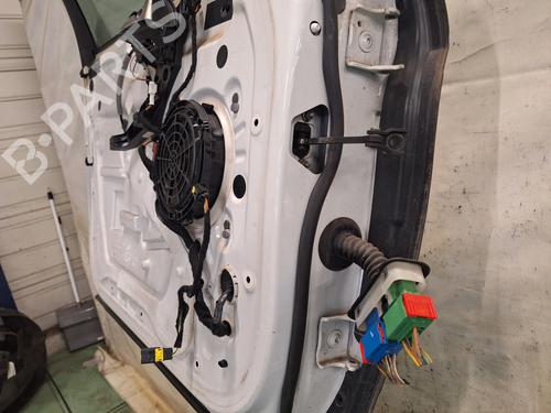 Left front door CITROËN DS5 2.0 HDi 200 Hybrid4 All-wheel Drive | BP29143044C2 