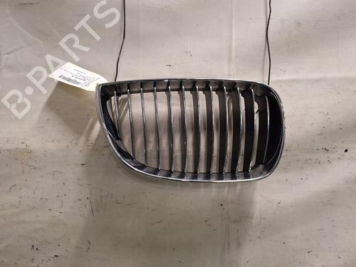 Used Grille BMW 1 (E87) 130 i (258 hp) 29208522