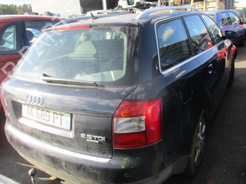 Left front fog light AUDI A4 B6 Avant (8E5) 2.5 TDI quattro | BP24774844C30 
