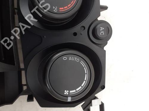 Airco bedieningspaneel MAZDA 2 (DE_, DH_) 1.4 MZR-CD (68 hp) 24782981