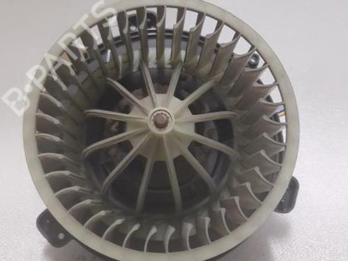 Used Heater blower motor FIAT PUNTO (176_) 60 1.2 (176AP, 176AR, 176AQ, 176BB) (60 hp) 24777479