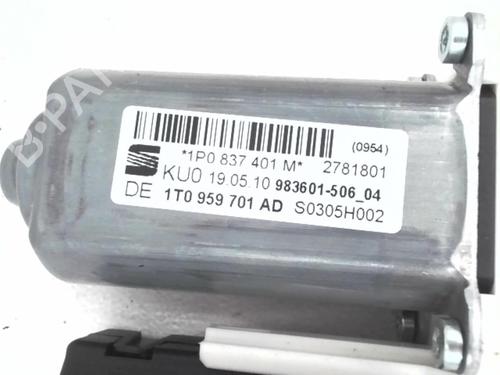 Front left window mechanism SEAT LEON (1P1) 1.6 TDI | BP24780891C22 