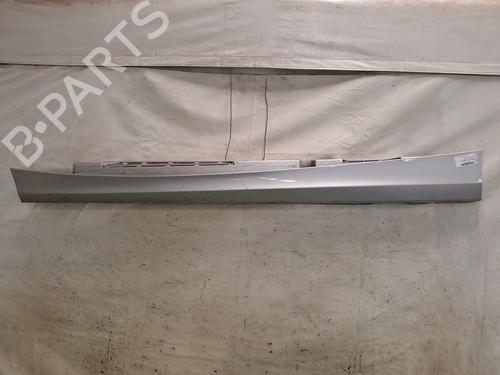 Used Left sideskirt BMW 1 (E87) 130 i (258 hp) 29255590