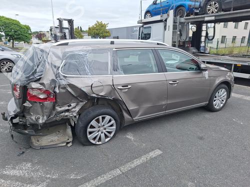 Used Parts VW PASSAT B7 Variant (365) 1.6 TDI 4741759
