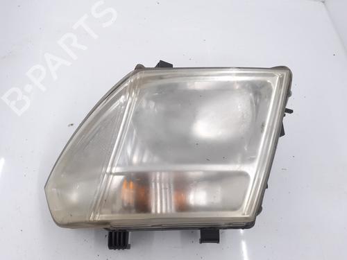 Venstre forlygte NISSAN PATHFINDER III (R51) 2.5 dCi 4WD (174 hp) 28099192