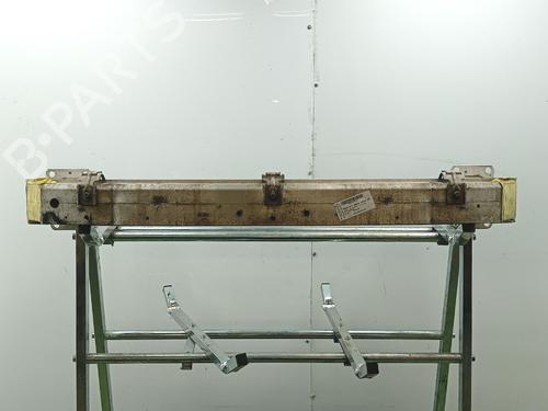 Used Front bumper reinforcement Front bumper reinforcement 39425031 39425031