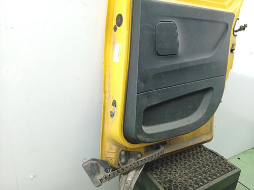 Used Right slide door Right slide door 39113549 39113549