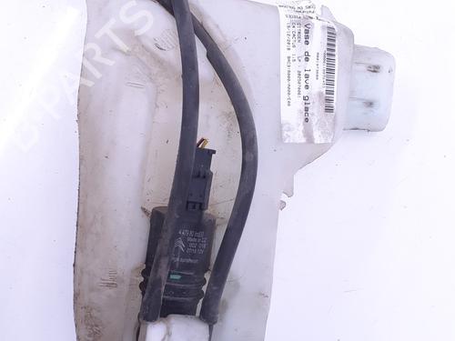 Used Windscreen washer tank CITROËN C4 CACTUS 1.5 BlueHDi 100 (102 hp) 28293263