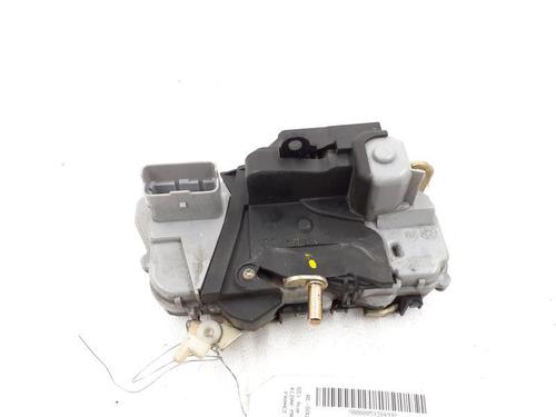 Høyre foran lås CITROËN XSARA PICASSO (N68) 1.8 16V (115 hp) 24784196