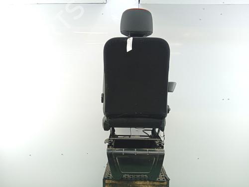 Used Left front seat Left front seat RENAULT MASTER III Van (FV) 2.3 dCi 110 FWD (FV0R, FV0W, FV1A) (110 hp) 34707455 34707455
