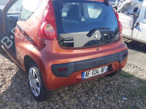 Right taillight PEUGEOT 107 (PM_, PN_) 1.0 | BP24785453C35