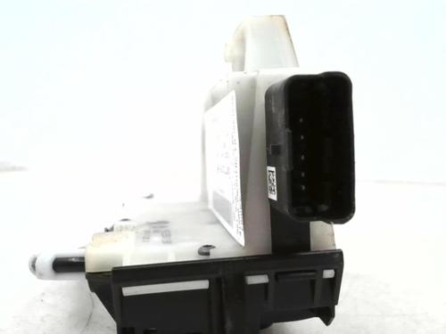 Rear right lock PEUGEOT 2008 I (CU_) 1.2 PureTech 82 | BP24782292C99