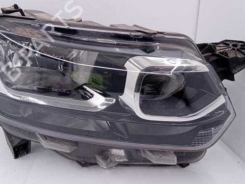 Used Right headlight CITROËN BERLINGO Box Body/MPV (K9) 1.5 BlueHDi 130 (131 hp) 30561419