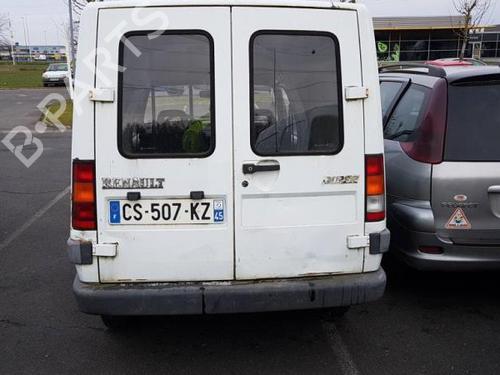 Right front indicator RENAULT RAPID Box Body/MPV (F40_, G40_) 1.6 D (F404) | BP24779780C33 