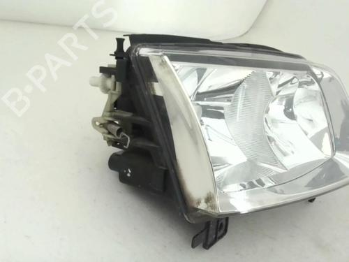 Right headlight VW POLO (6N2) 1.4 | BP24778846C29 