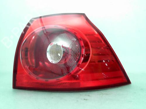 Used Right taillight VW GOLF V (1K1) 1.9 TDI (105 hp) 24777659