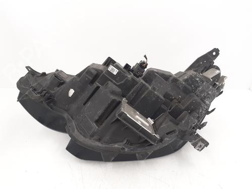 Used Right headlight Right headlight RENAULT MEGANE IV Hatchback (B9A/M/N_) 1.5 Blue dCi 115 (B9A6) (116 hp) 32778011 32778011