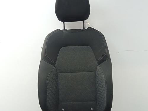 right-front-seat-renault-clio-v-b7_-2019-36583639 main image