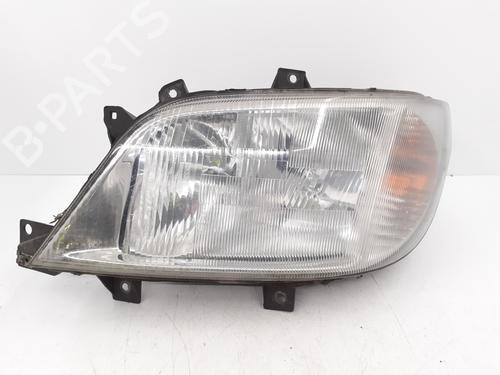 Faro anteriore sinistro MERCEDES-BENZ SPRINTER 2-t Van (B901, B902) 208 CDI (901.661, 901.662, 902.661, 902.662) (82 hp) 31981287